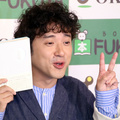 ムロツヨシ、マンガアプリ『ピッコマ』CM撮影で女子に「セクハラじゃないよね?」