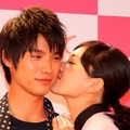 川口春奈と福士蒼汰がキスの自主練習をしていた!?PRイベントでもチューを披露!