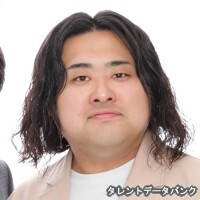 吉本ホイ