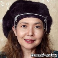 アンナブルーシャ