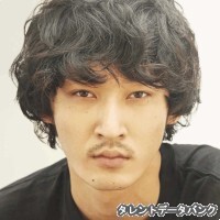 上杉柊平