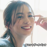 梅澤レナ
