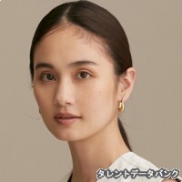 秦まり子