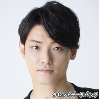 鈴木凌平