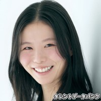 小島里奈