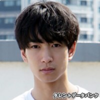 小川佑