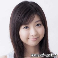 小川真奈