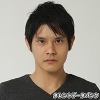 オバタアキラ