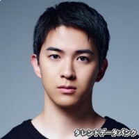 甲斐翔真