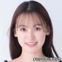 万徳充穂